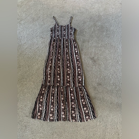 SO Goods for Life Bodycon Maxi Ruffled Dress size M Ditsy Flower smocked bust - Picture 2 of 10